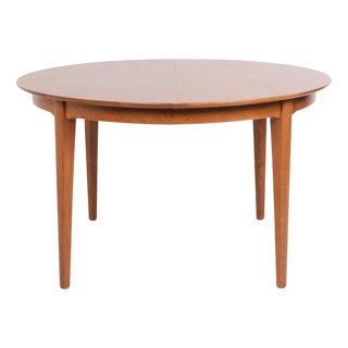 Danish Dining Table in Oak, 1960s For Sale