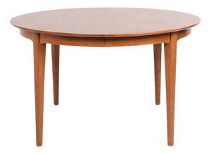 Danish Dining Table in Oak, 1960s