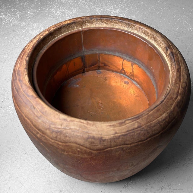 Traditional Japanese Fire Pot, 1920s For Sale - Image 11 of 13