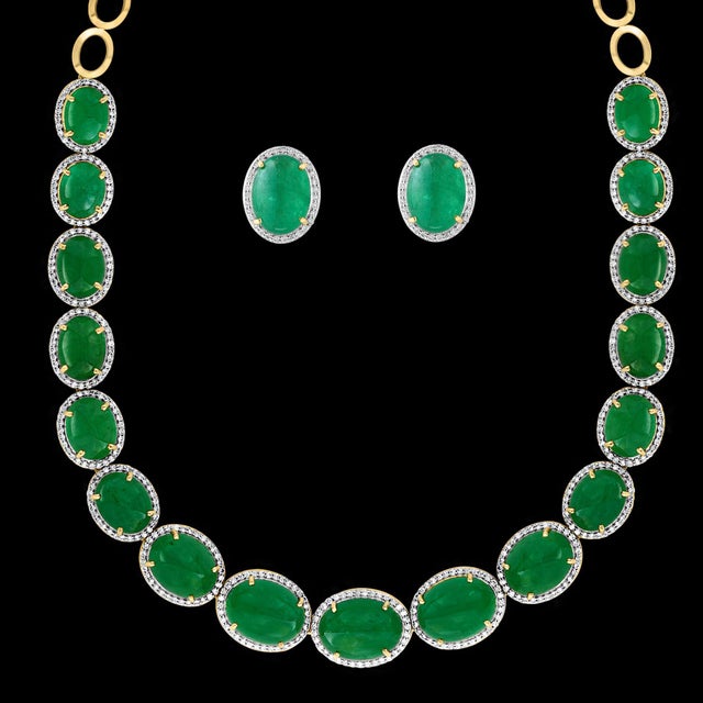 110 Ct Oval Natural Cabochon Emerald & Diamond Necklace, Earring Suite 14 K Gold For Sale - Image 4 of 18