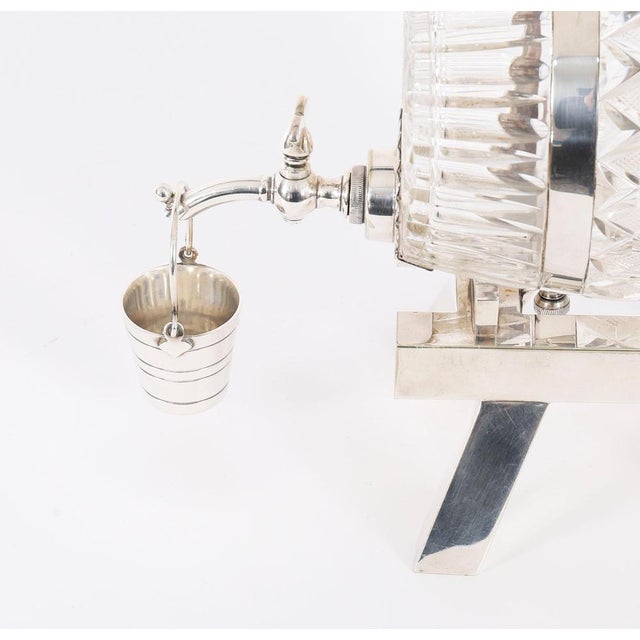 Antique 19th Century Crystal Barrel Decanter on Stand from Mappin & Webb, 1880s For Sale - Image 6 of 13