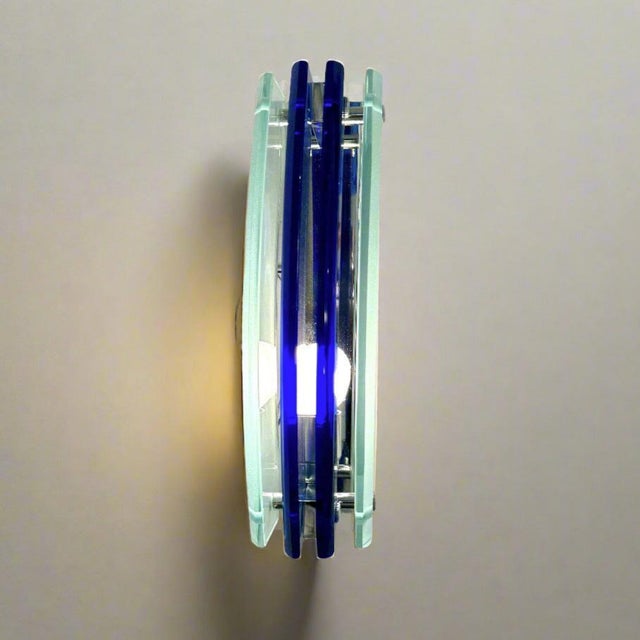 Veca 1960s Pair of Modernist Italian Art Glass Sconces by Veca For Sale - Image 4 of 18