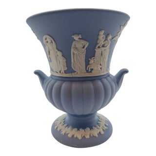 Vintage MCM Wedgwood Jasperware Urn Vase For Sale