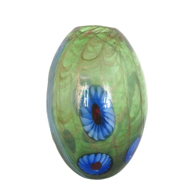 FREE SHIPPING ANYWHERE IN THE CONTINENTAL US! This is a heavy vintage Murano glass vase. Made in Italy. Green hand-blown...