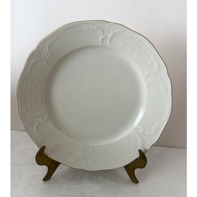 Mid 20th Century Rosenthal Sanssouci Barbara Thin Gold Trim 8” Salad/Desert Pair of Plates Excellent Vintage Condition. For Sale - Image 5 of 17