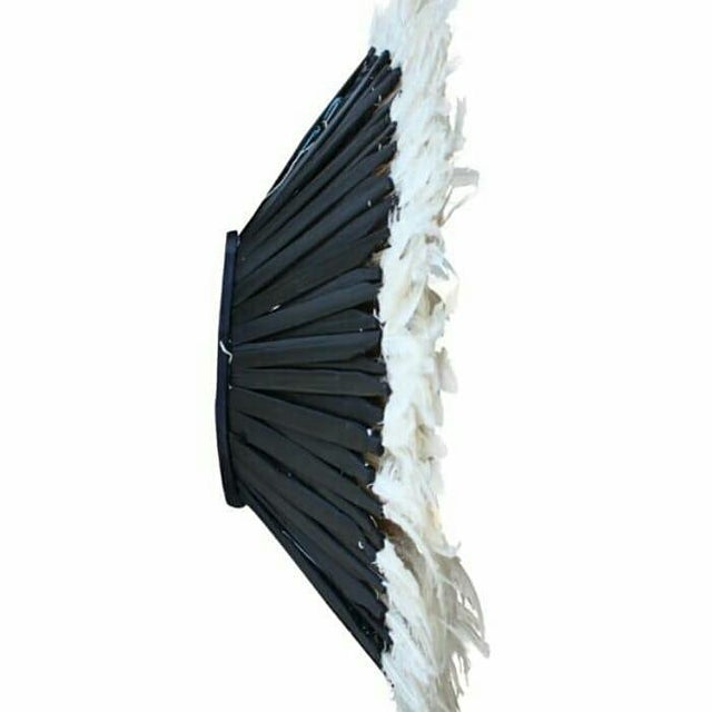 2020s 21-Century Modern Cream White Juju Hat , Modern Handmade Feather Décor in White For Sale - Image 5 of 7