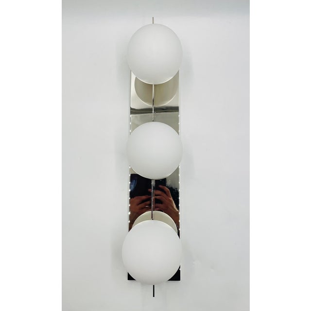 Visual Comfort Modern Chrome 3-Globe Wall Sconce or Vanity Light, Frosted Glass Shades For Sale - Image 4 of 15