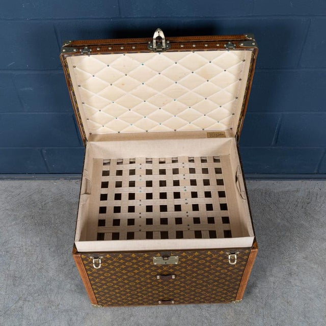 Antique Hat Trunk in Monogram Canvas from Louis Vuitton, France, 1910 For Sale - Image 10 of 18