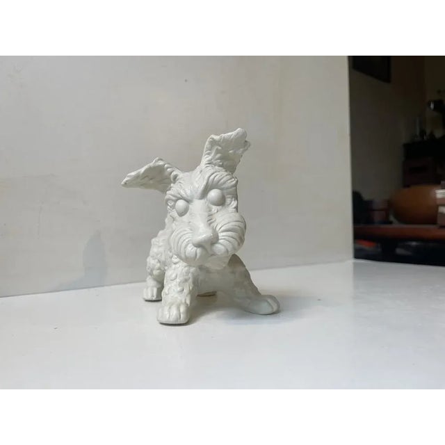 Scottish Terrier Figurine in Porcelain from Schaubach Kunst, 1950s For Sale - Image 6 of 10