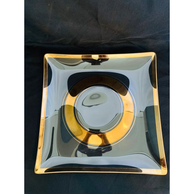 Mid-Century Modern Mid-Century Gold Leaf Glass Trays With Elevated Center- a Pair For Sale - Image 3 of 13