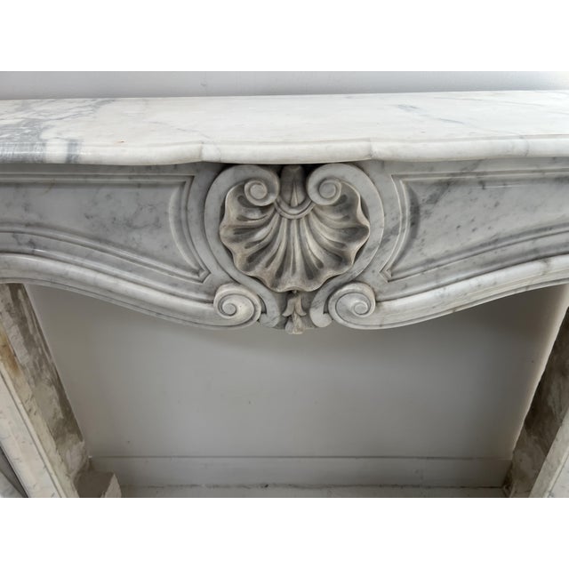 Louis XV Style Fireplace in White Veined Carrara Marble, 1800s For Sale - Image 12 of 15