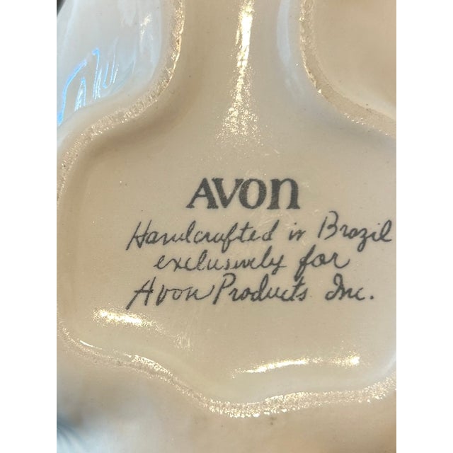 Pair of Vintage Avon Bunny Ceramic Planters – Handcrafted Floral Medley Spring Rabbit Decor, Made in Brazil, 1980s Collectible Set For Sale - Image 12 of 12