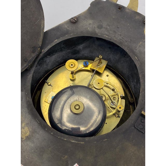 French Gilt Bronze Cartel Clock from Navet À Versailles, Mid-19th Century For Sale - Image 5 of 7