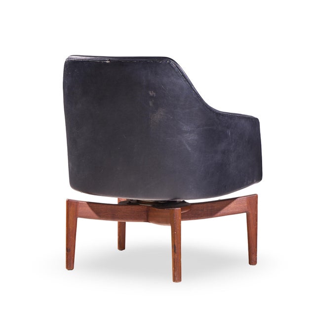 Jens Risom Mid Century Walnut Swivel Chairs - Pair For Sale - Image 10 of 12