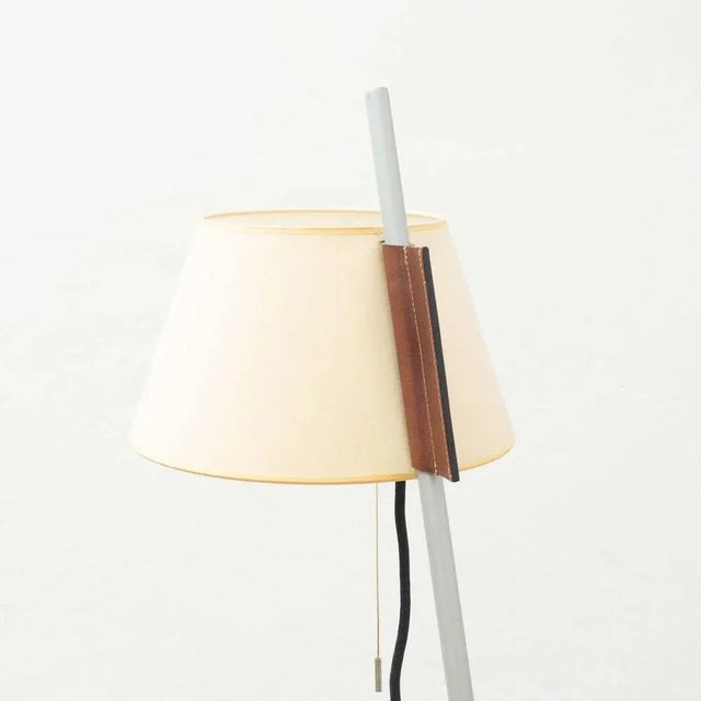 White Simplisima Floor Lamp by Estudio Blanch for Metalarte, 1970 For Sale - Image 8 of 16