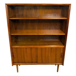Mid-Century Modern Teak Bookcase by Herbert E. Gibbs, 1960 For Sale