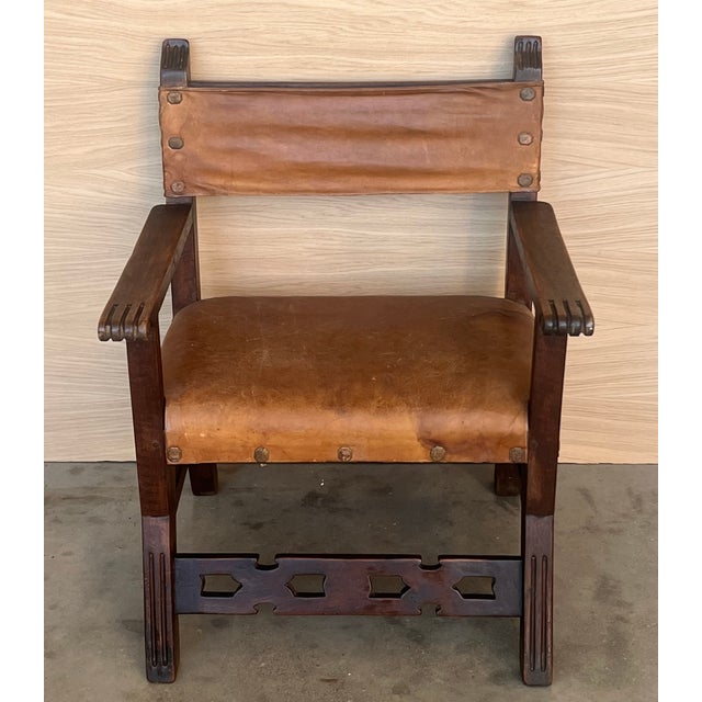 Spanish 19th Century Spanish Pair of Colonial Carved Armchairs With Leather Seat & Back For Sale - Image 3 of 12