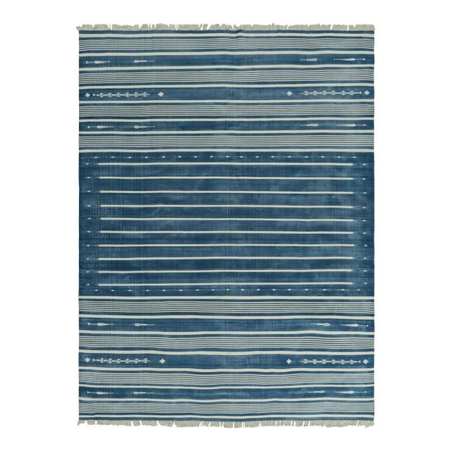Rug & Kilim's Contemporary Dhurrie Rug in Blue and Off-White Stripes - 5x7 For Sale