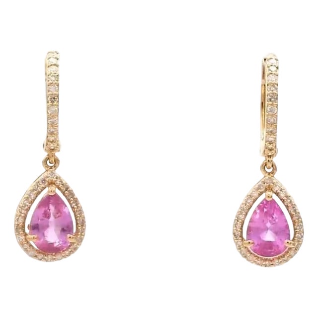 3.660 cts Natural pink sapphire and 0.41 cts diamond earrings in 18k gold For Sale