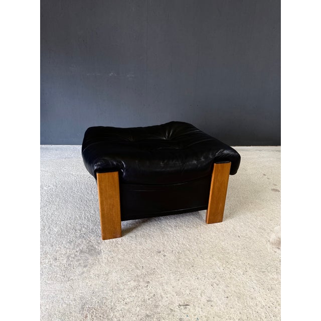 1980s Postmodern Artona Ottoman in Leather by Afra & Tobia Scarpa for Maxalto, Italy, 1980s For Sale - Image 5 of 17