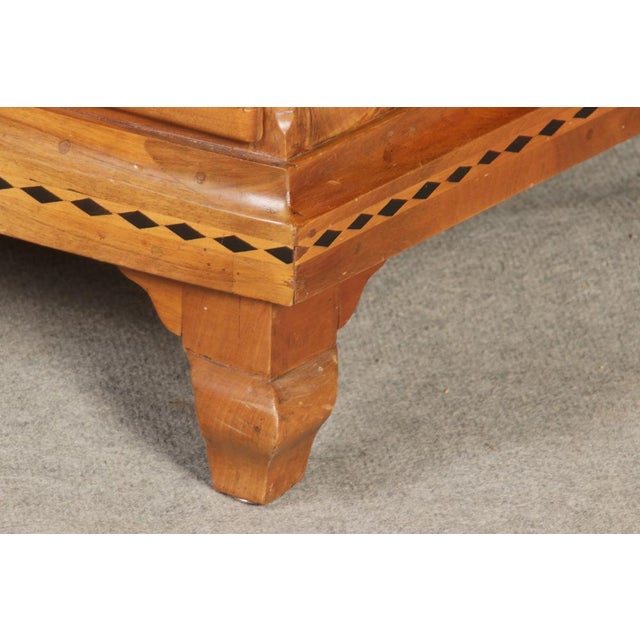 Antique Baroque Cabinet in Walnut, 1790 For Sale - Image 17 of 18