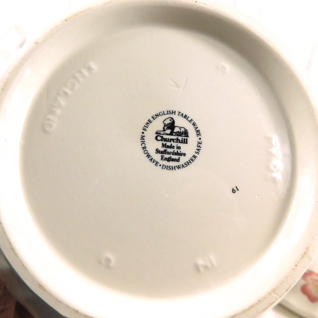 1990s 1990s Contemporary Churchill Round Covered Vegetable Serving Bowl in Briar Rose For Sale - Image 5 of 6