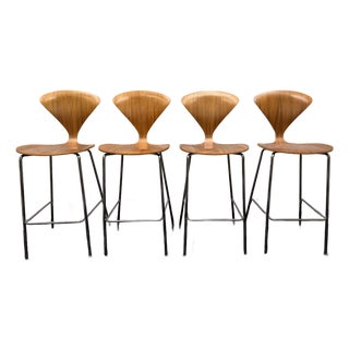 Walnut Barstools With Metal Legs (Set of 4, Cherner Company) For Sale