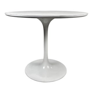 Mid Century Modern Eero Saarinen Style Tulip Dining Table Restored For Sale