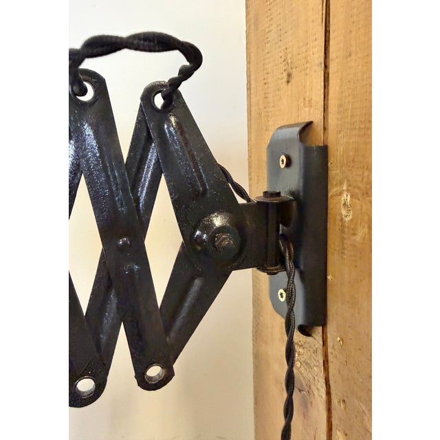 1950s Industrial Black Enamel Scissor Wall Lamp, 1950s For Sale - Image 5 of 18