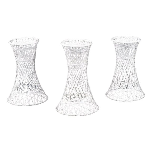 3 Russell Woodard White Spun Fiberglass Outdoor Plant Stand Planters For Sale