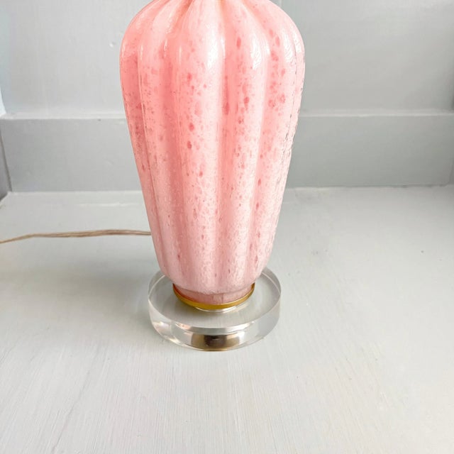 Mid 20th Century Mid 20th Century Pink Murano Attributed Glass Lamp With Lucite Base For Sale - Image 5 of 10