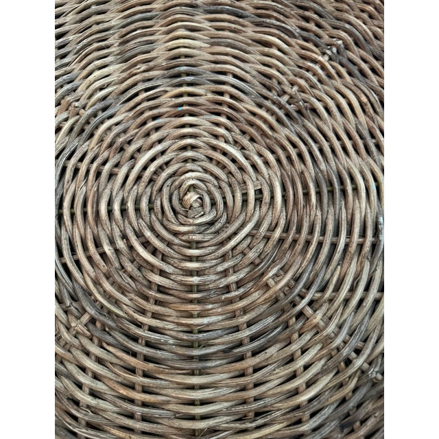 Vintage Woven Wicker Rattan Fish-Shaped Decorative Basket Tray For Sale In New York - Image 6 of 14