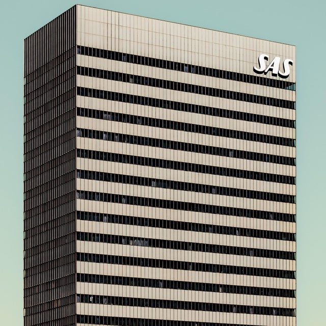 Not Yet Made - Made To Order Guy Sargent, SAS Royal Hotel, Print For Sale - Image 5 of 6