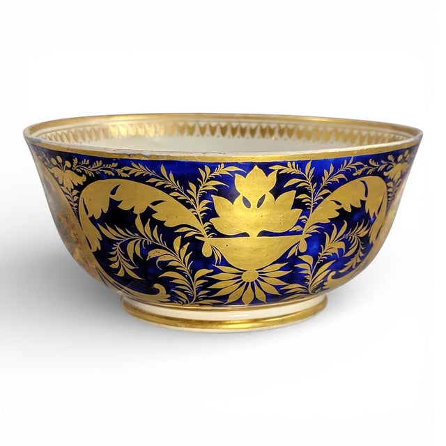 Late Georgian Derby Cabinet Bowl with English and Italian Views, 1800s For Sale - Image 3 of 12