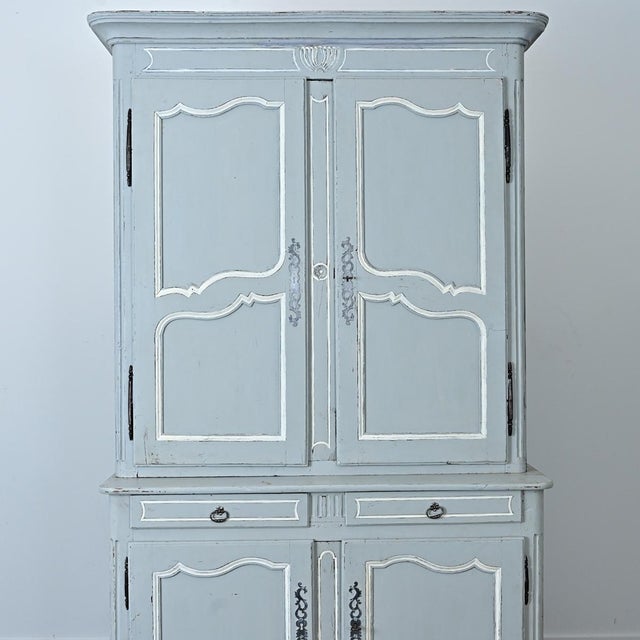 French 19th Century Louis XV Painted Buffet a Deux Corps For Sale In Baton Rouge - Image 6 of 12