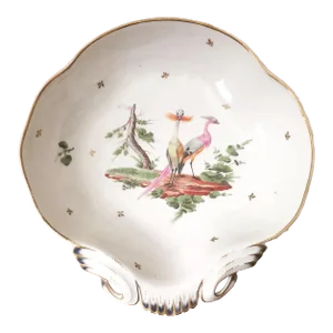 Antique 18th Century Old Paris Porcelain Shell Shaped Dish Decorated With Exotic Birds