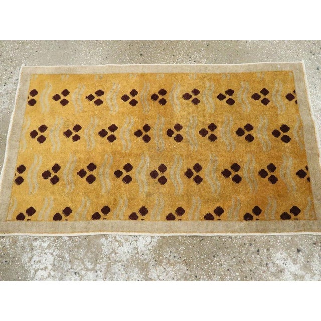 Galerie Shabab Collection Mid-20th Century Handmade Turkish Art Deco Throw Rug in Gold and Silver-Grey For Sale - Image 4 of 7