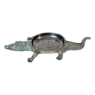 Large Cast & Patinated Bronze Alligator Soap Dish/ Vide-Poche For Sale
