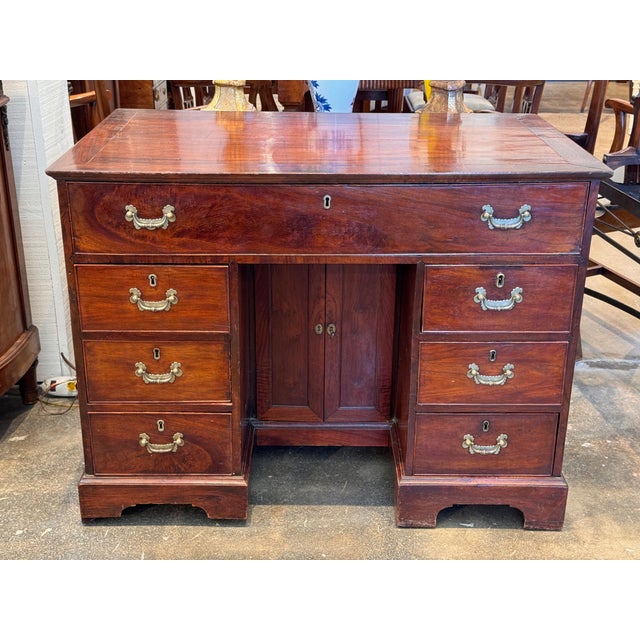 Brown Early 19th Century English Mahogany Campaign Kneehole Desk For Sale - Image 8 of 12