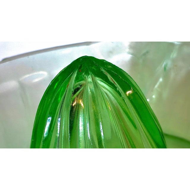 1930s 1930s Uranium Glass Juice Reamer For Sale - Image 5 of 5