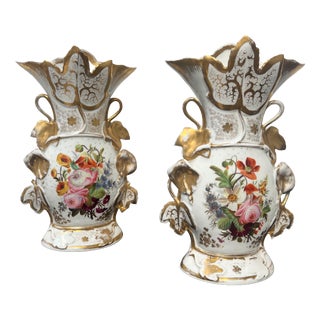 20th Century Porcelain Vases with Romantic Decoration, Set of 2 For Sale