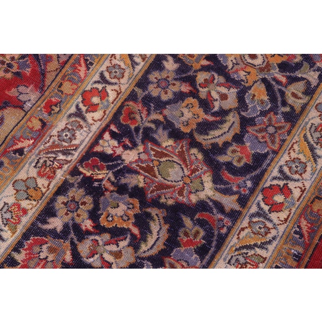 1970s Hand-Knotted Wool Area Rug 9.6x13.8 For Sale In New York - Image 6 of 8