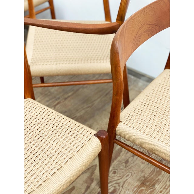 Brown Mid-Century Danish Model 56 and 75 D Chairs in Teak by Niels O. Møller for J.L. Møllers Møbelfabrik, 1950, Set of 8 For Sale - Image 8 of 18