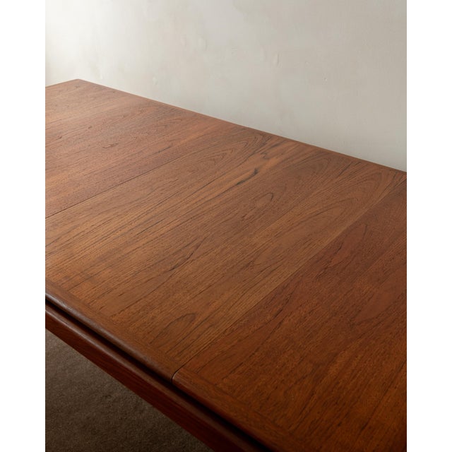 Danish Modern Teak Extendable Dining Table attributed to Sven Ellekaer, Denmark, 1960s For Sale - Image 13 of 18