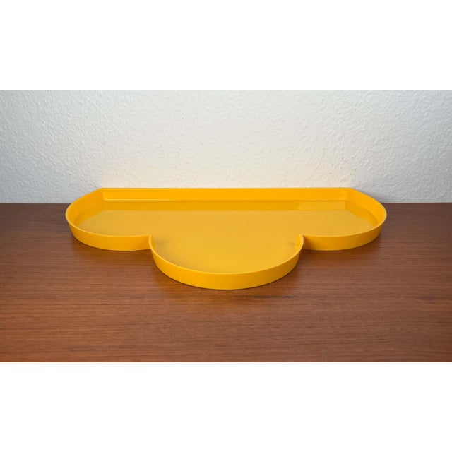 Postmodern Postmodern Italian Yellow Plastic Tray from Guzzini For Sale - Image 3 of 18