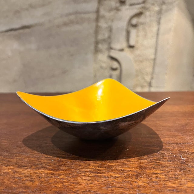 Paint 1960s Sculptural Yellow Dish Reed & Barton by John Prip For Sale - Image 7 of 10