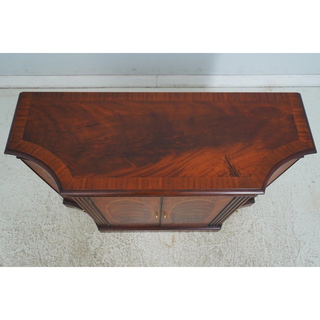 Henkel Harris Mahogany Inlaid 4 Door Server For Sale In Philadelphia - Image 6 of 12