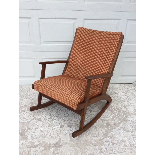 Mid-Century Modern Vintage Mid-Century Modern Walnut Rocking Chair For Sale - Image 3 of 11