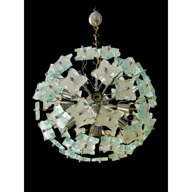 Fontana Arte Sputnik Cut-Glass 13-Bulb Chandelier attributed to Fontana Arte, 1960s For Sale - Image 4 of 13