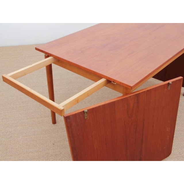 Mid-Century Scandinavian Dining Table with Drop Leaves, 1960s For Sale - Image 9 of 14